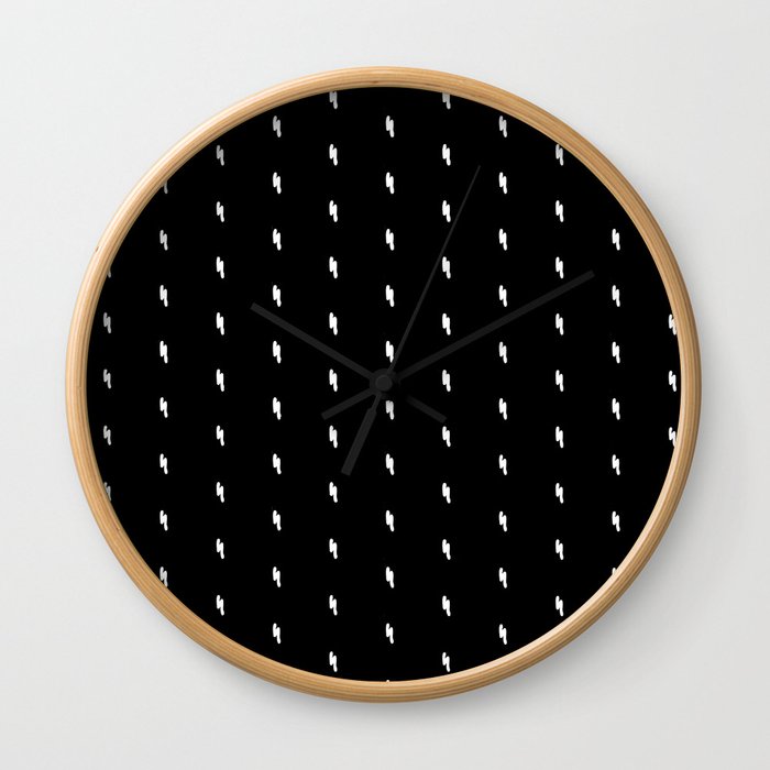 lightning bold pattern black Wall Clock