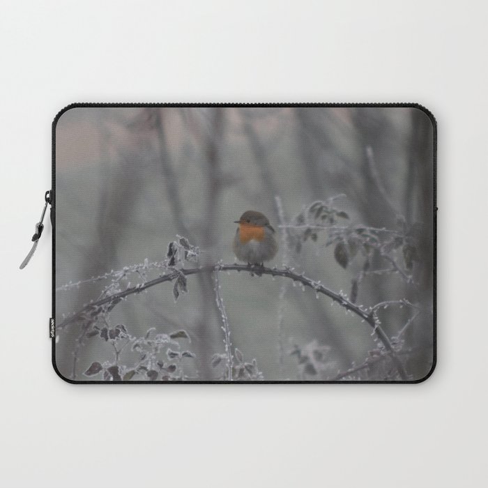 Robin in the winter morning Laptop Sleeve