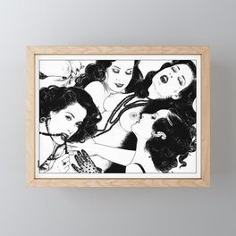 asc 395 - Les jumelles retrouvées (Each pearl is unique) Framed Mini Art Print