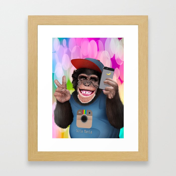 Selfie monkey Framed Art Print