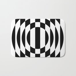Hot Spot || Black & White Badematte | Circle, Geometry, Graphicdesign, Black and White, Monochrome, Geometric, Midcentury, Abstract, Opticalillusion, Modernism 