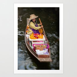 Boat vendor, Damnoen Saduak floating market, Thailand Art Print