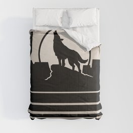 Howling at the Moon Landscape 235 Black and Linen White Comforter