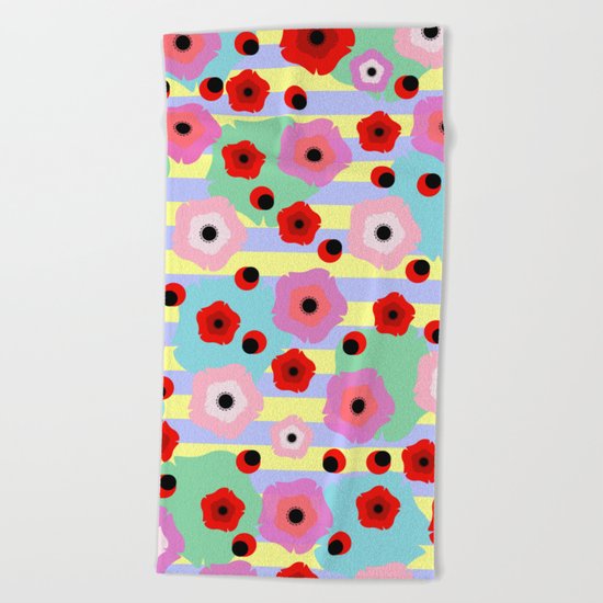 Poppies and stripes Beach Towel