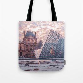 Louvre Paris Tote Bag