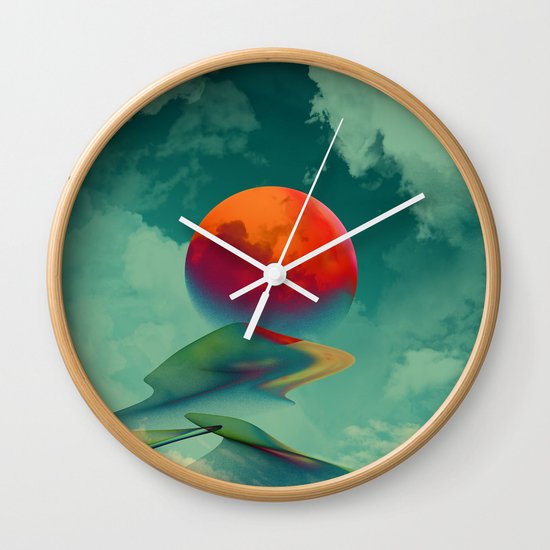 Reach the Sun! Wall Clock