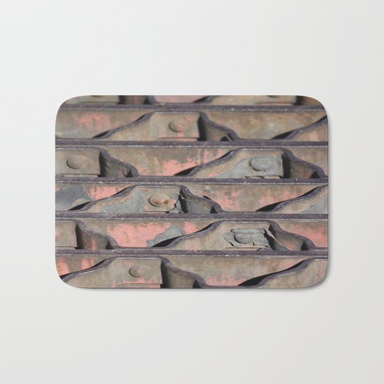 Grate Curves Bath Mat
