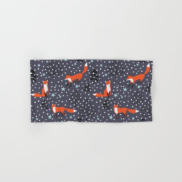 Red foxes in the nignt winter forest Hand & Bath Towel