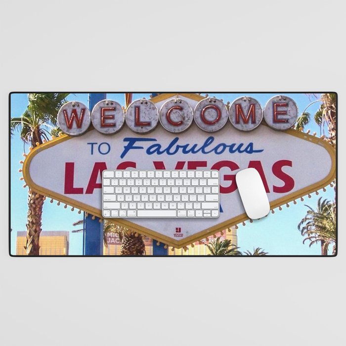 USA Photography - Welcome To Las Vegas Sign Desk Mat