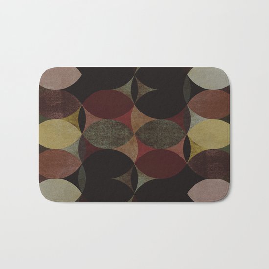 Circles V Bath Mat