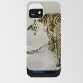 Old Vintage Illustration Of Tiger Roaring At The Moon iPhone Card Case