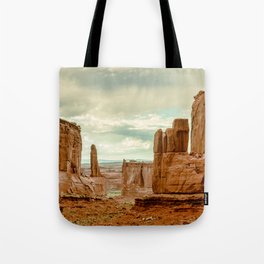 Utah - Red Sandstone Spires Tote Bag