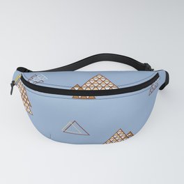Abstract pattern of triangles Fanny Pack