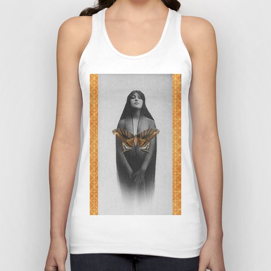 femme au papillon Unisex Tank Top