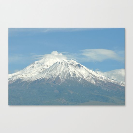 MOUNT SHASTA Canvas Print