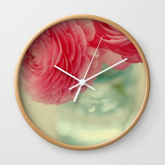 Evoke Wall Clock