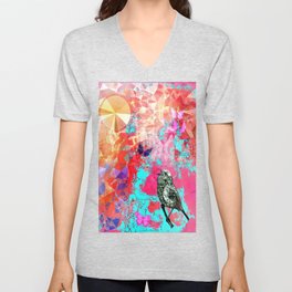 THE NIGHTINGALE SINGS TO THE MOON V Neck T Shirt