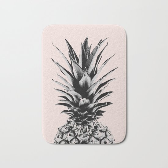 Pineapple in pink Bath Mat
