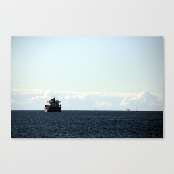 leaving port Canvas Print