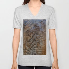Texture of Crocodile leather  V Neck T Shirt