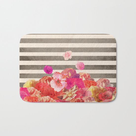 Vintage Floraline Bath Mat