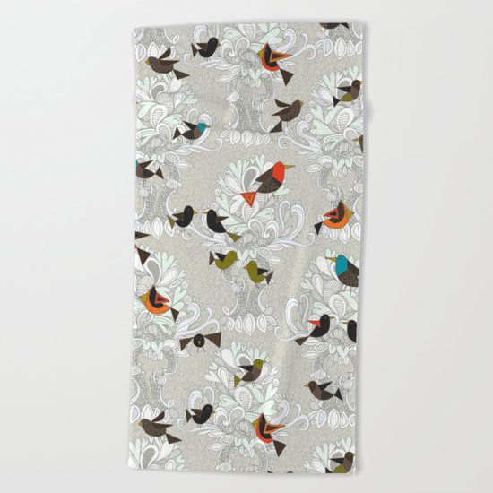 bird love trees Beach Towel