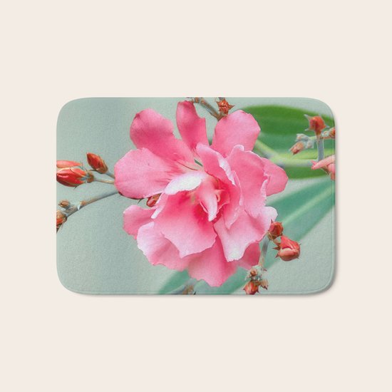 Blossom forward Bath Mat