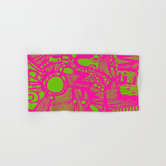 INK#3 Pink hen in the backyard Hand & Bath Towel