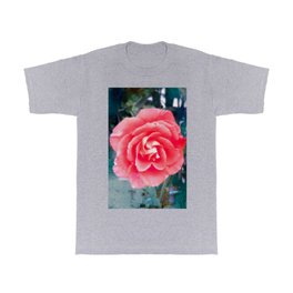 Emerald pink rose T Shirt | Naturecomposition, Gardening, Blossom, Roseflower, Botany, Girlpower, Vintagerose, Stilllife, Naturebeauty, Rosacea 