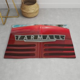 Vintage Red Tractor Farmall IH Front End Area & Throw Rug