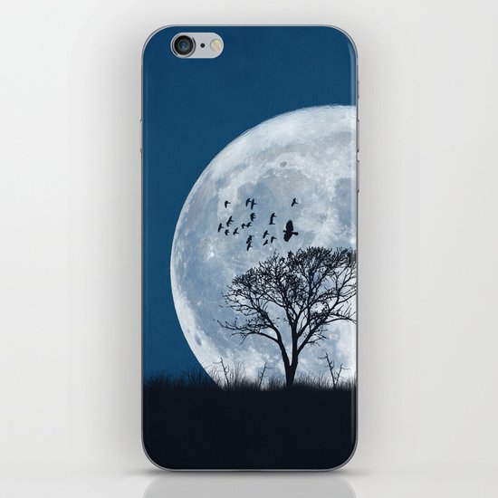 When the moon speaks (part IV) iPhone & iPod Skin