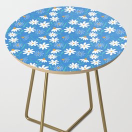 Loose Daisy Pattern Side Table