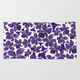 Sweet violets Beach Towel