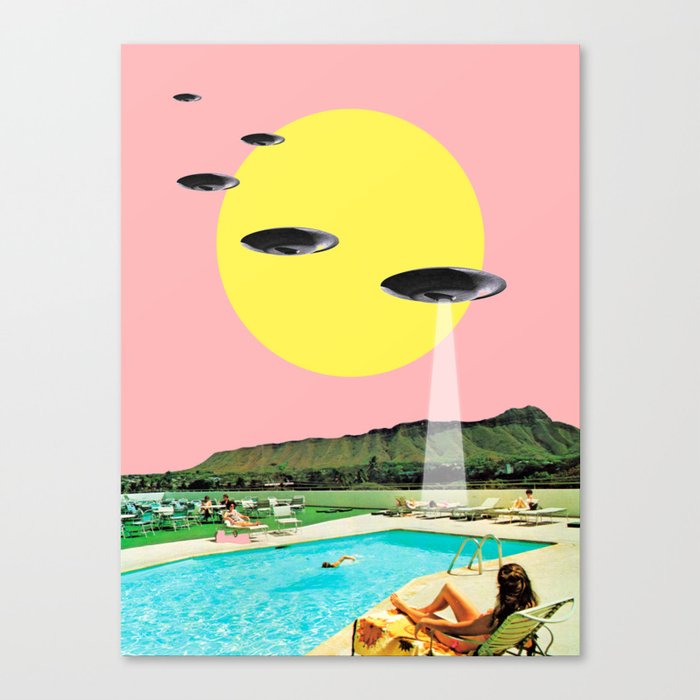 Invasion on vacation (UFO in Hawaii) Canvas Print