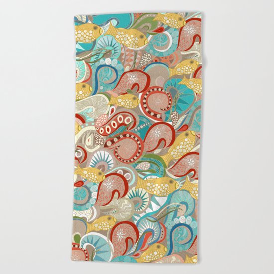 ocean waves Beach Towel