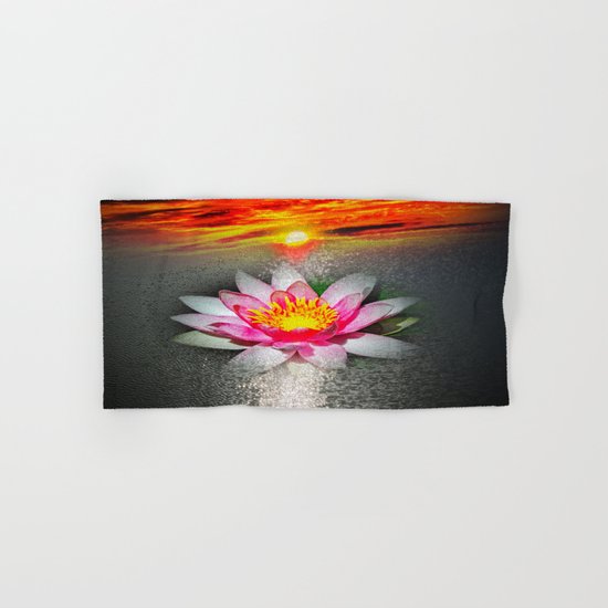 Wellness Water Lily 5 Hand & Bath Towel