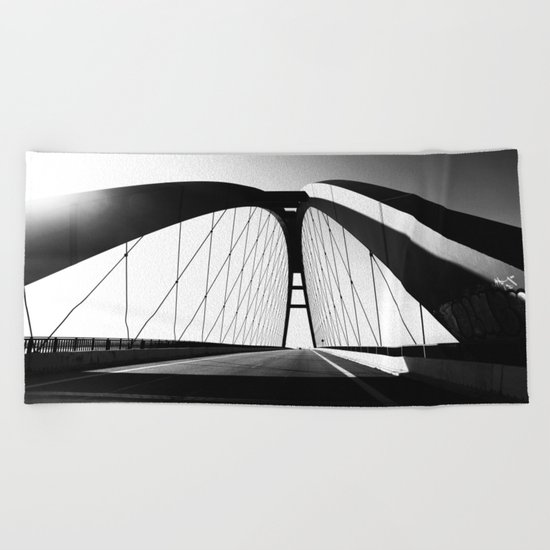 FEHMARNSUNDBRüCKE Beach Towel