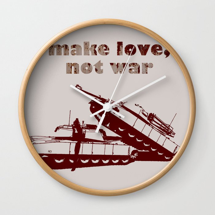 Make love, not war! Wall Clock