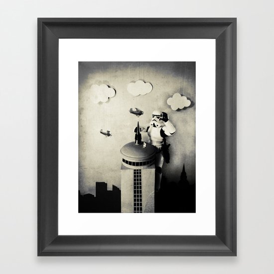 Storm kong (Those are not the Planes you are Climbing for) Framed Art Print