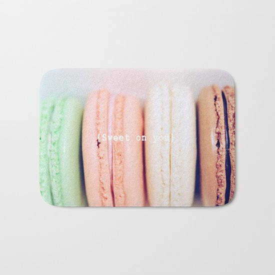 {Sweet on you} Bath Mat