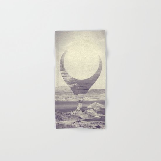 Beholder Hand & Bath Towel