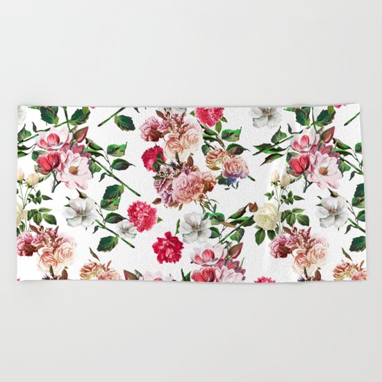 Seamless Floral Pattern Beach Towel