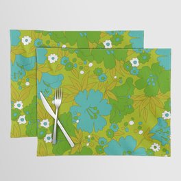 Green, Turquoise, and White Retro Flower Design Pattern Placemat