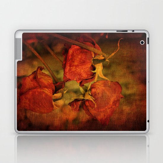 Three Roses Laptop & iPad Skin
