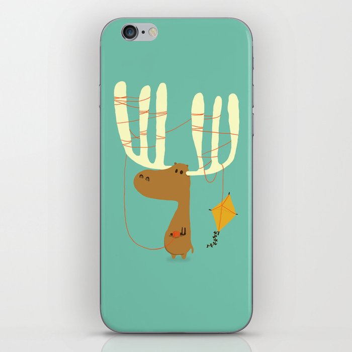 A moose ing iPhone Skin