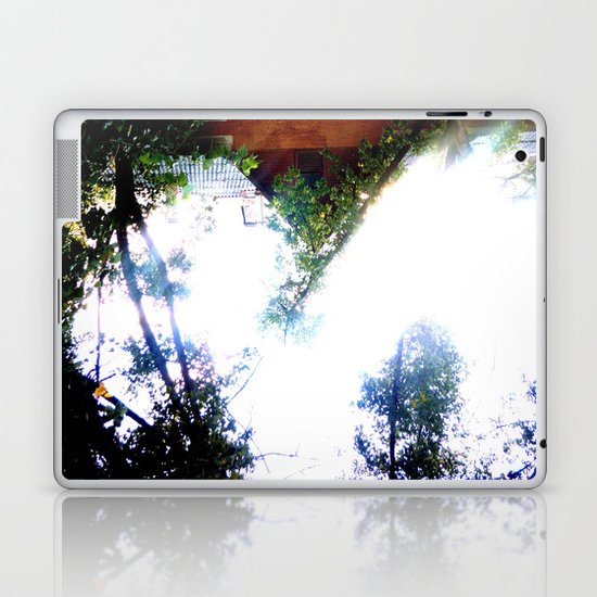 Love everywhere Laptop & iPad Skin