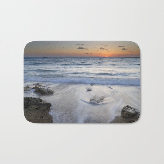 Atlantic Ocean. Bath Mat