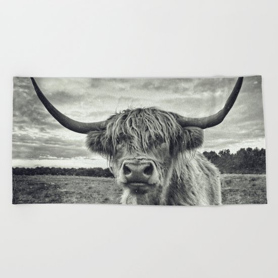 Highland Cow II Beach Towel
