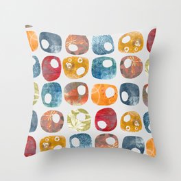 Pebbles in fall Throw Pillow