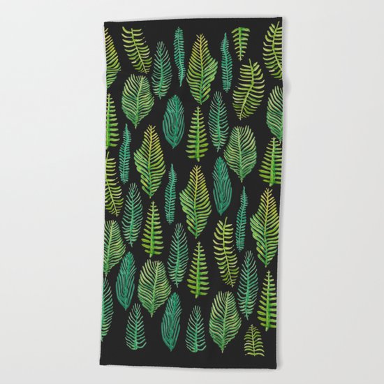 green nature Beach Towel